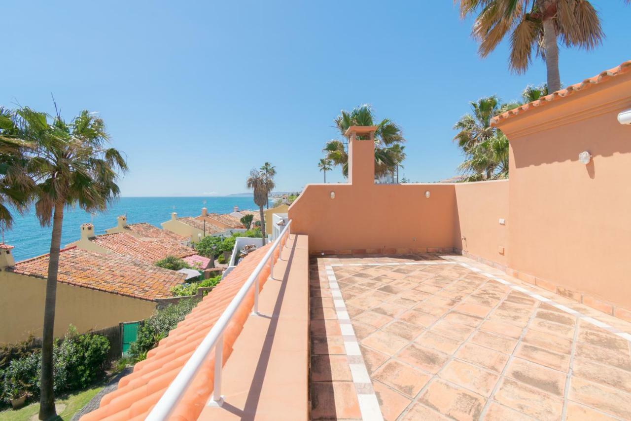 Villa Urb Playa Azul 24 Estepona Exterior foto